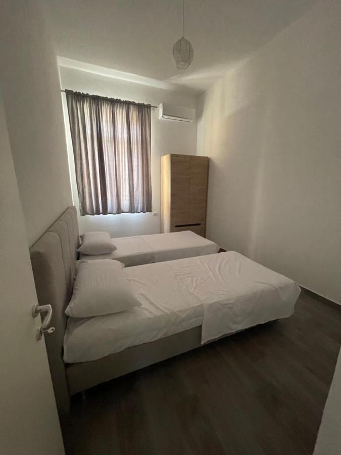 Westwood 2Bd Apartments Durrës Exterior foto